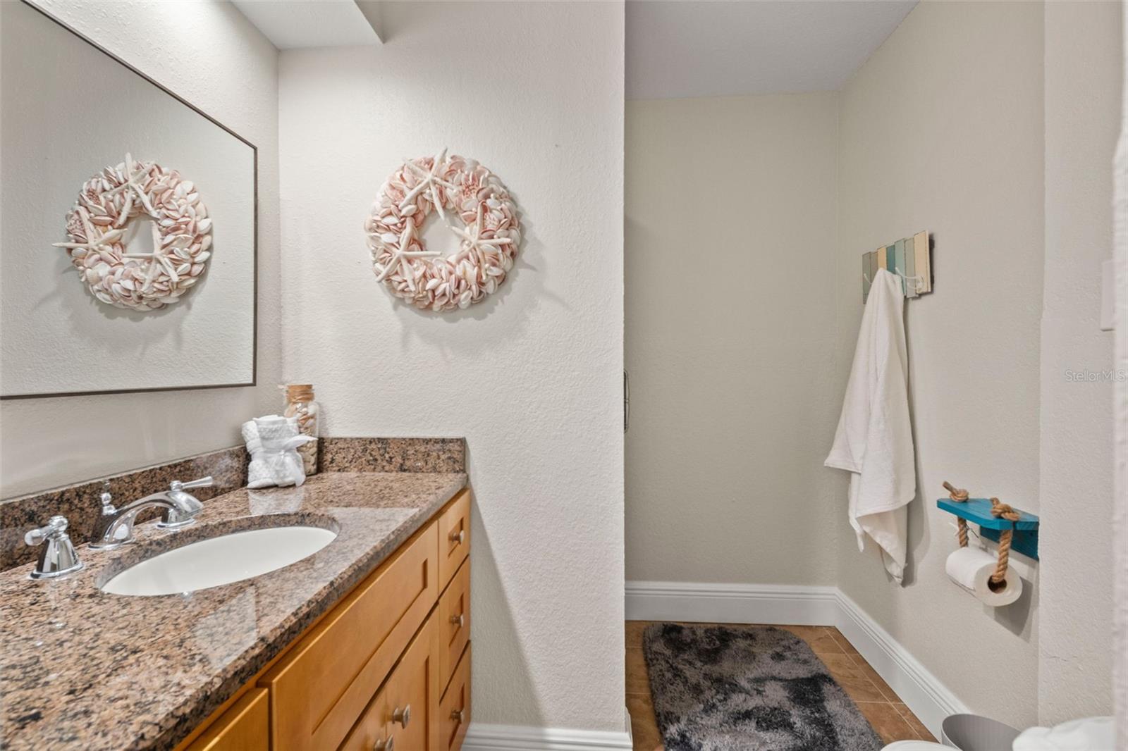 En Suite Bathroom with Shower