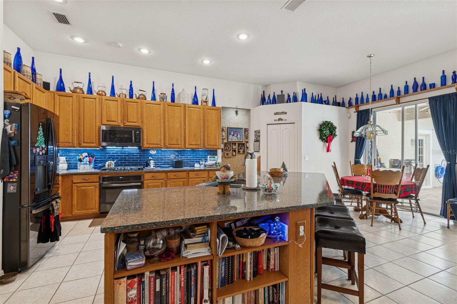 Kitchen with Large Island