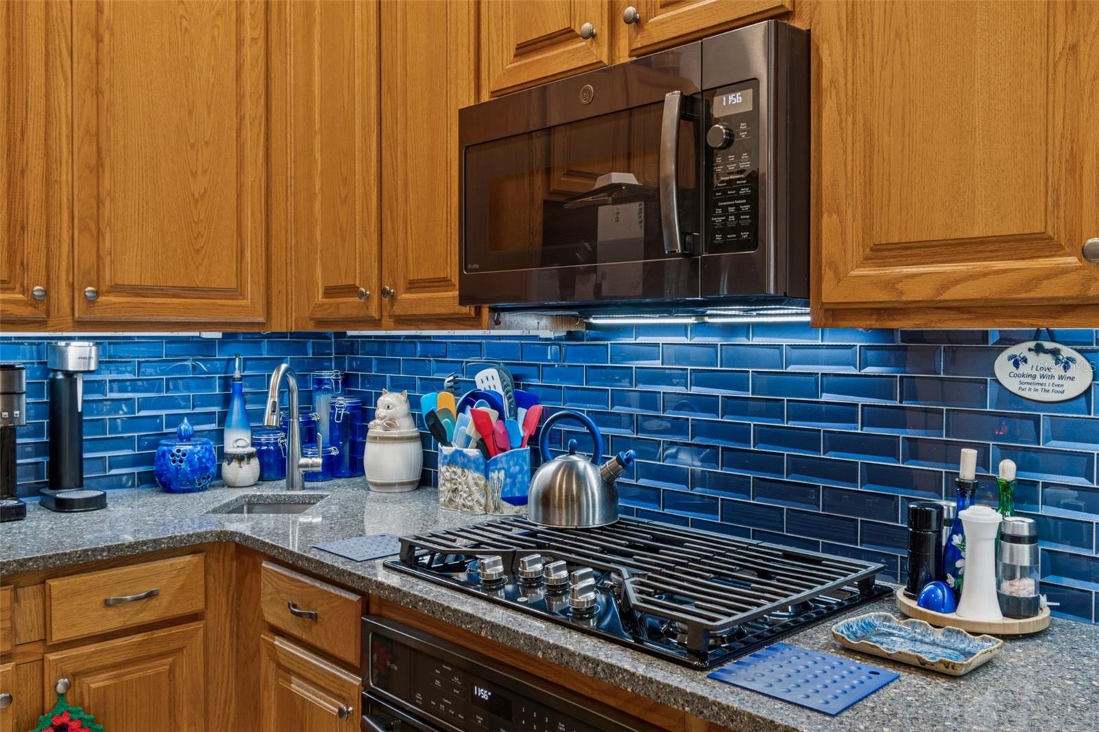 Prep Sink Perfectly Located Near Cooktop