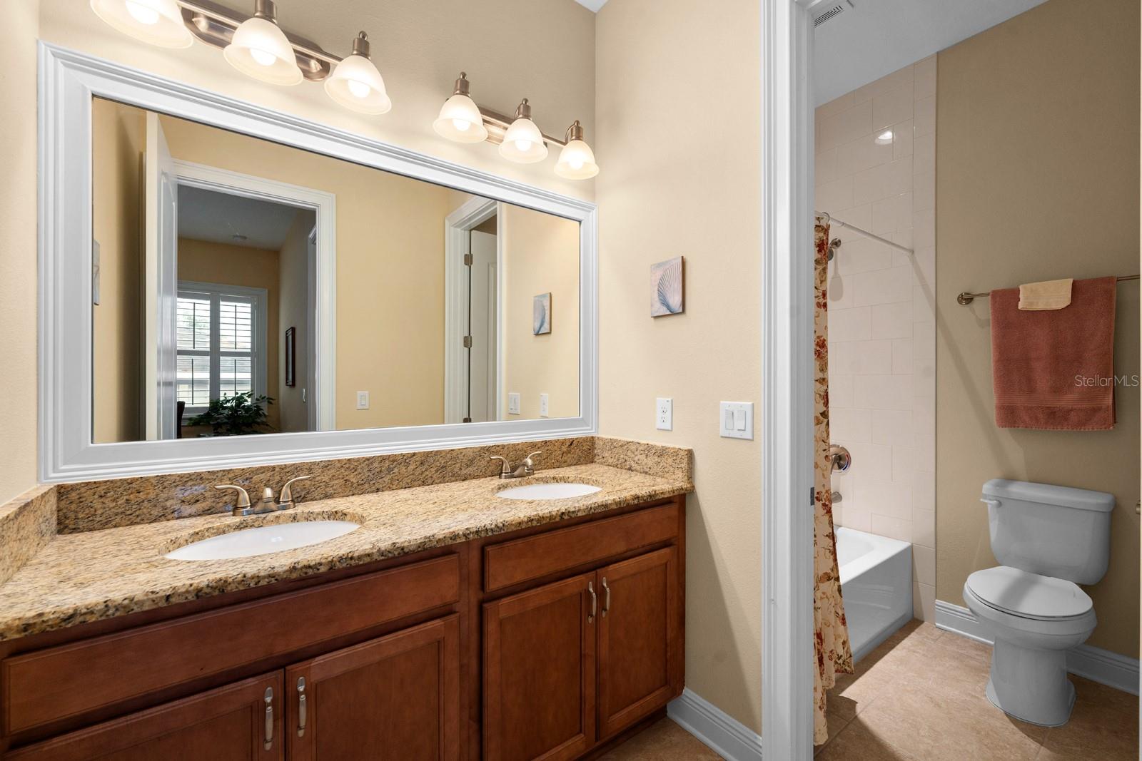 BATHROOM #3 UPSTAIRS