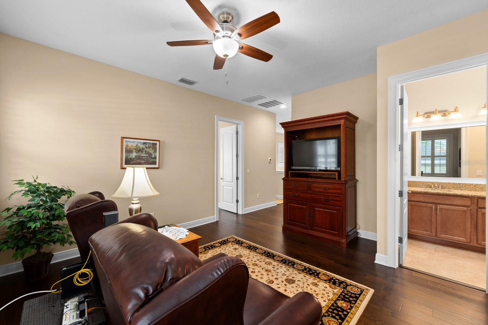 UPSTAIRS FAMILY ROOM