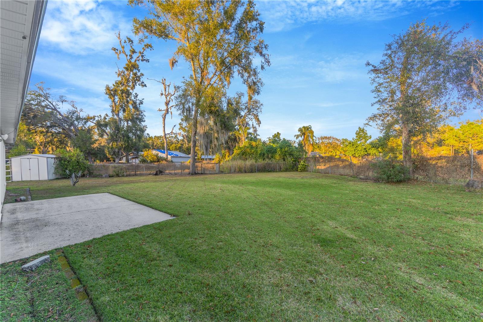 Oversized lot & No backyard neighbors!