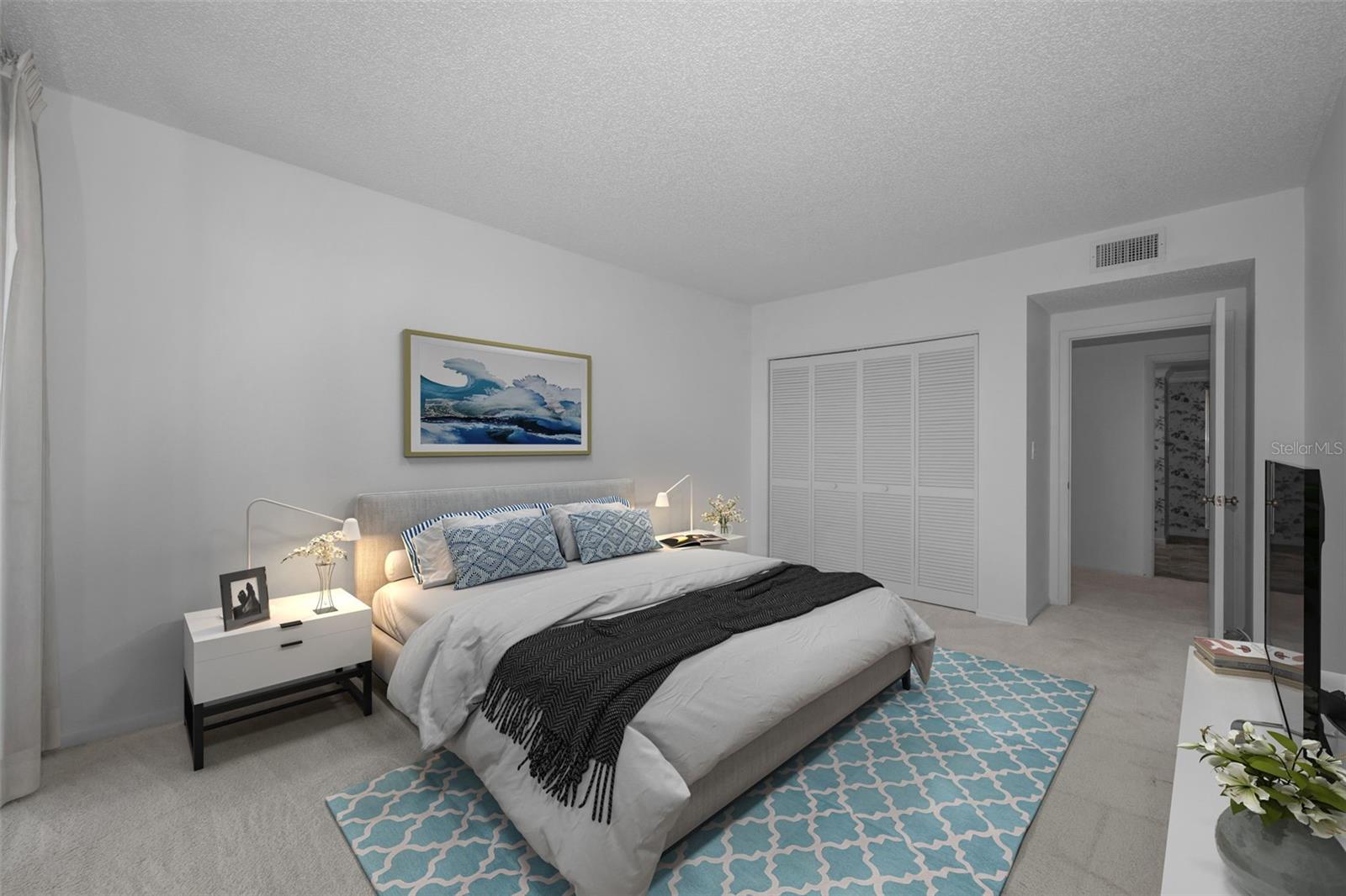 Guest bedroom with hall bath.