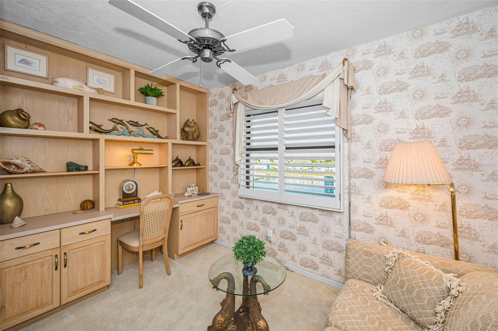 Den/Office Space with Built-ins