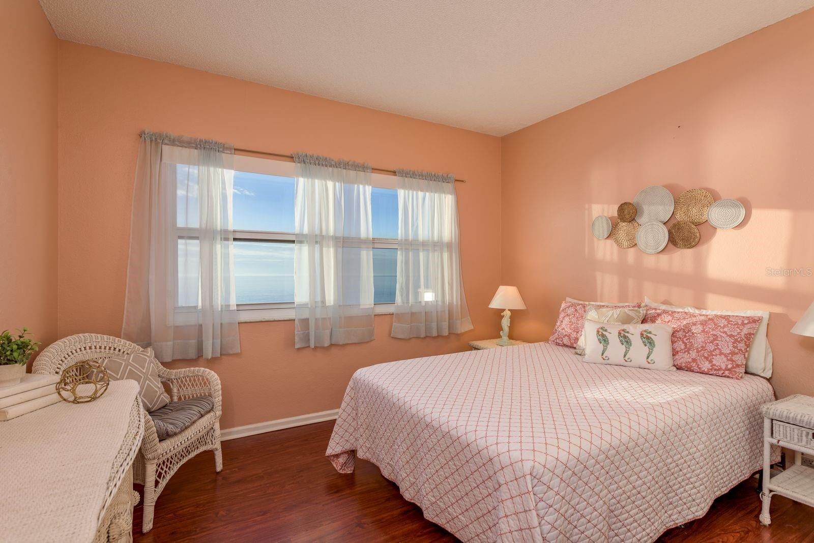 Guest Bedroom w Gulf View & Dolphins