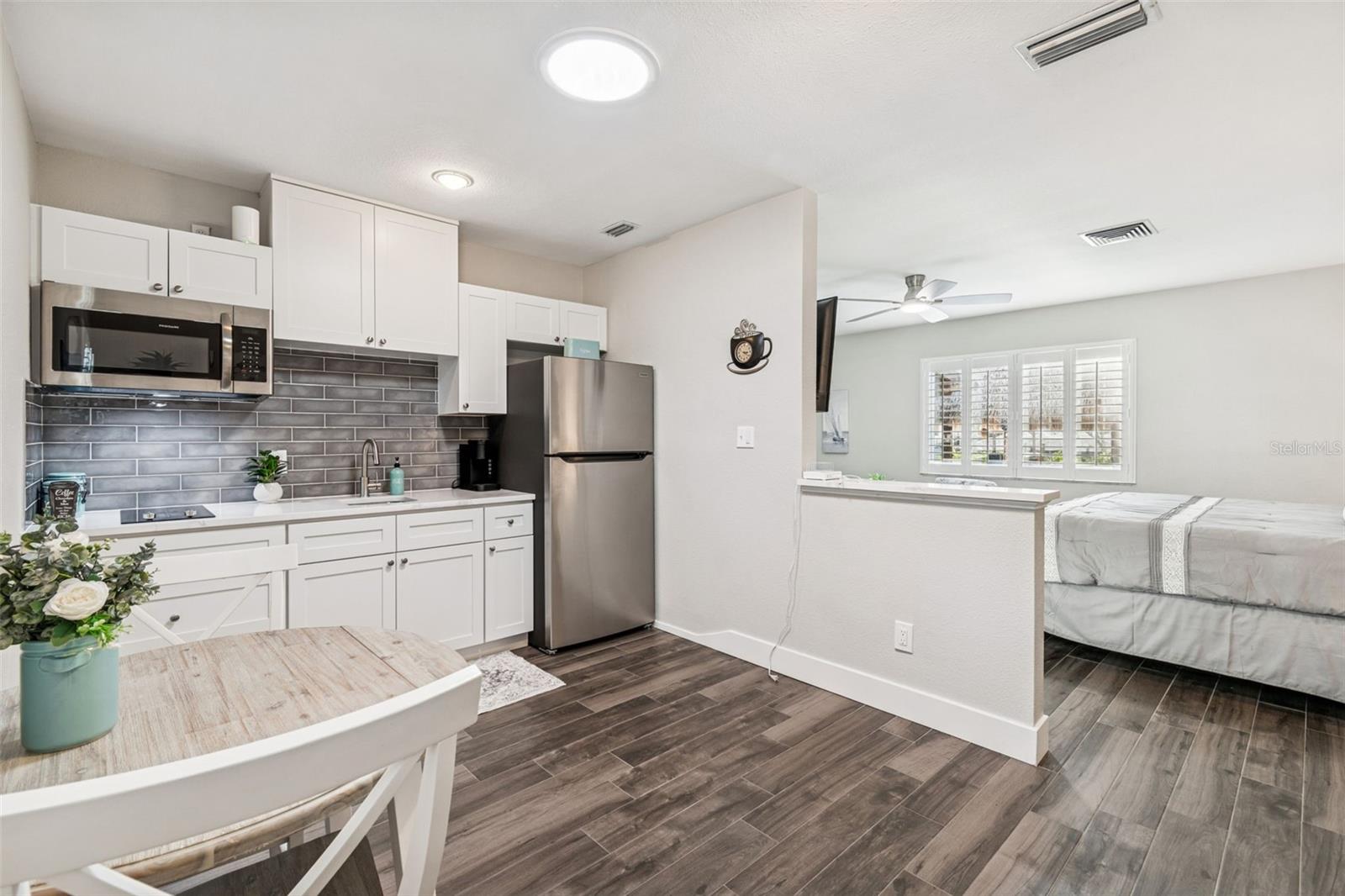 In law suite/Downstairs