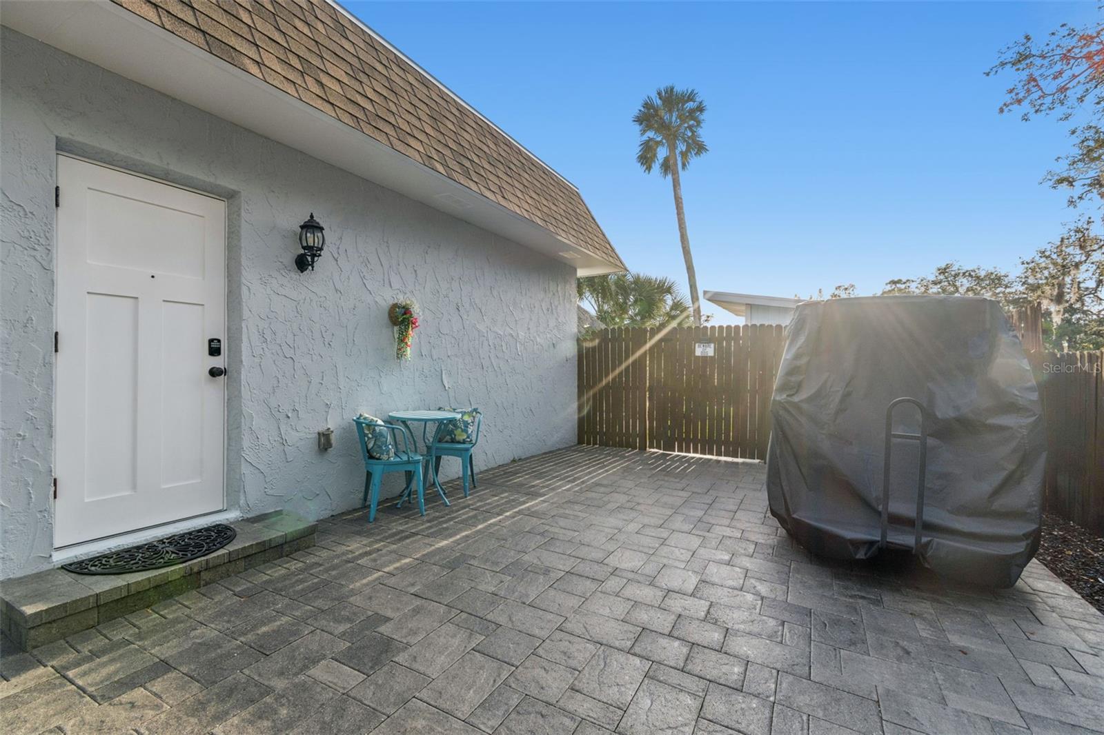 Inlaw Access Right Side