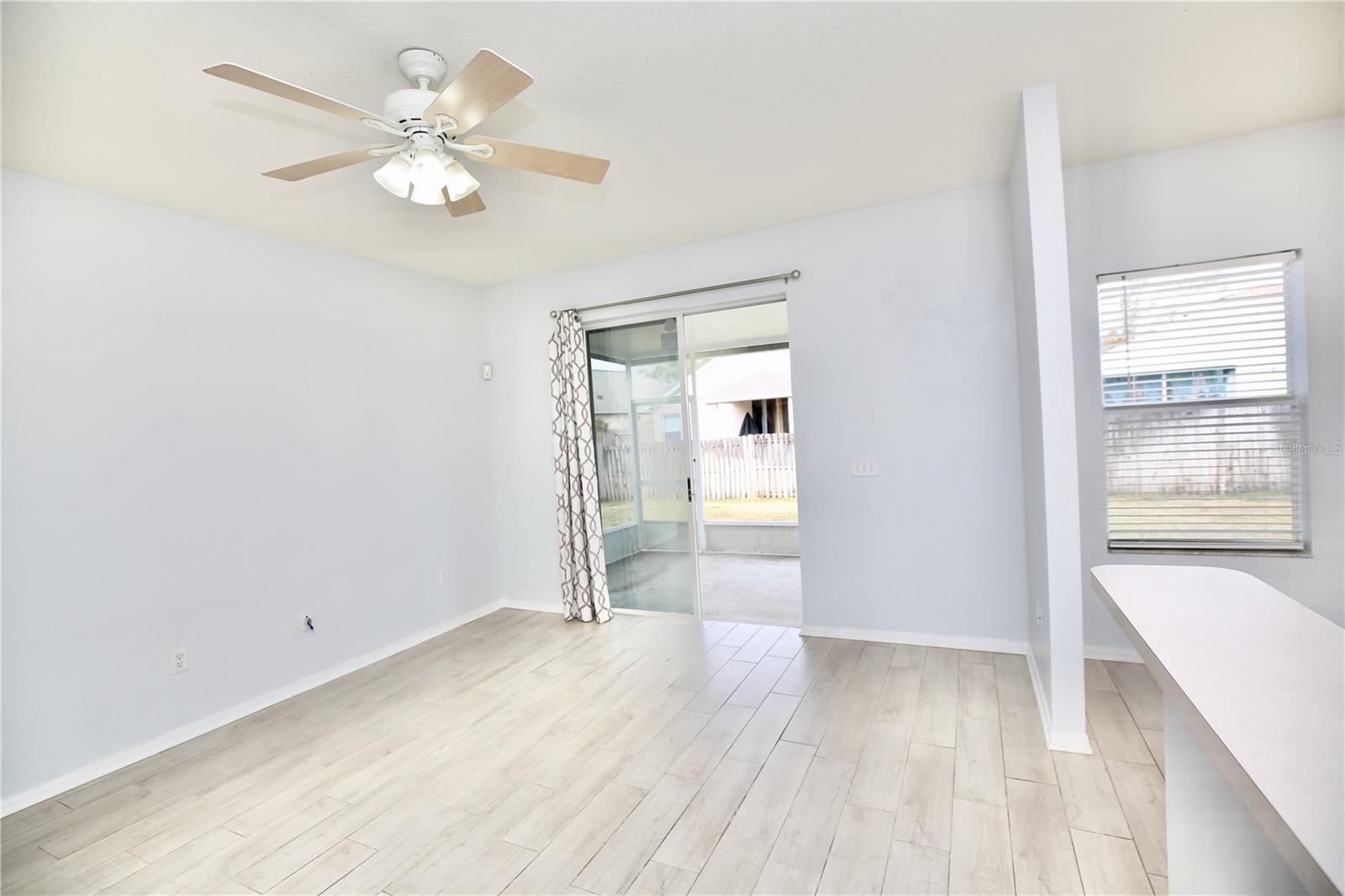 living space out to the lanai