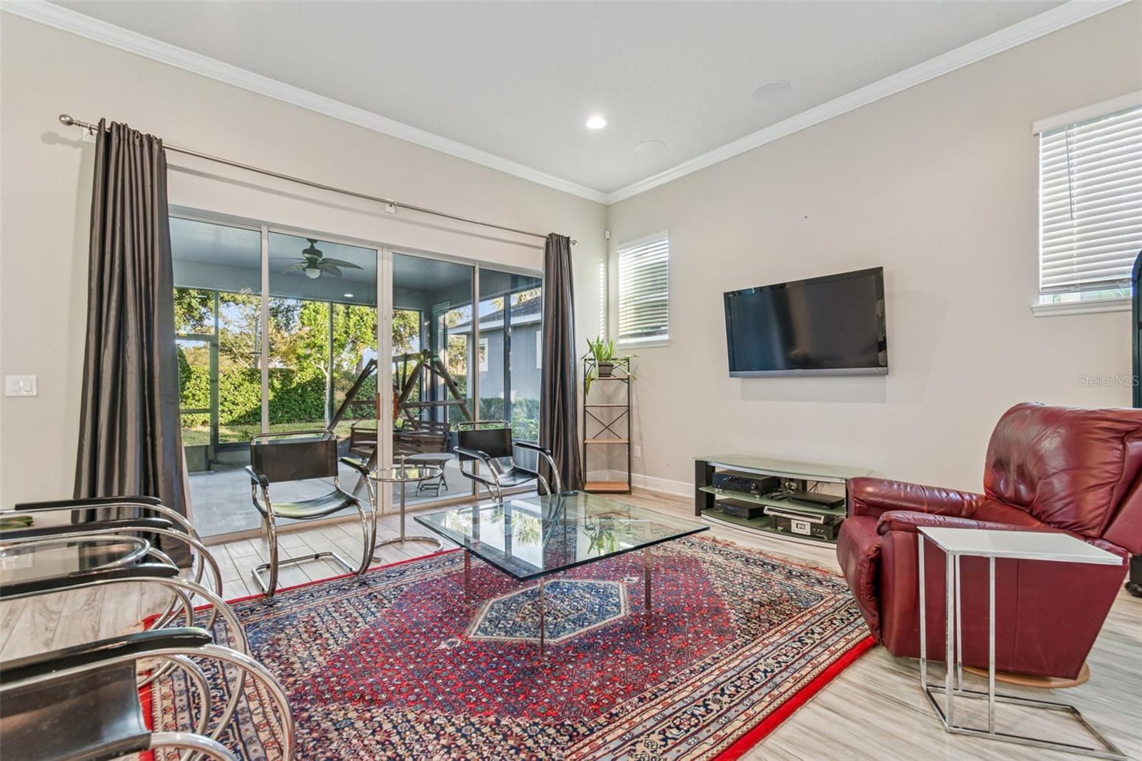 Family Room looking into Lanai