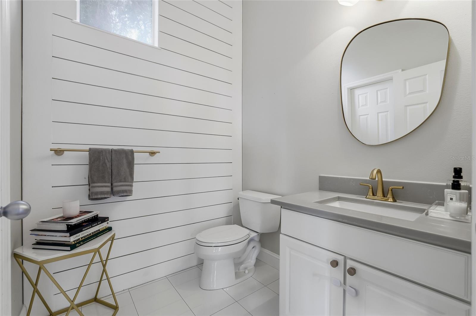 Newly Renovated Half Bathroom