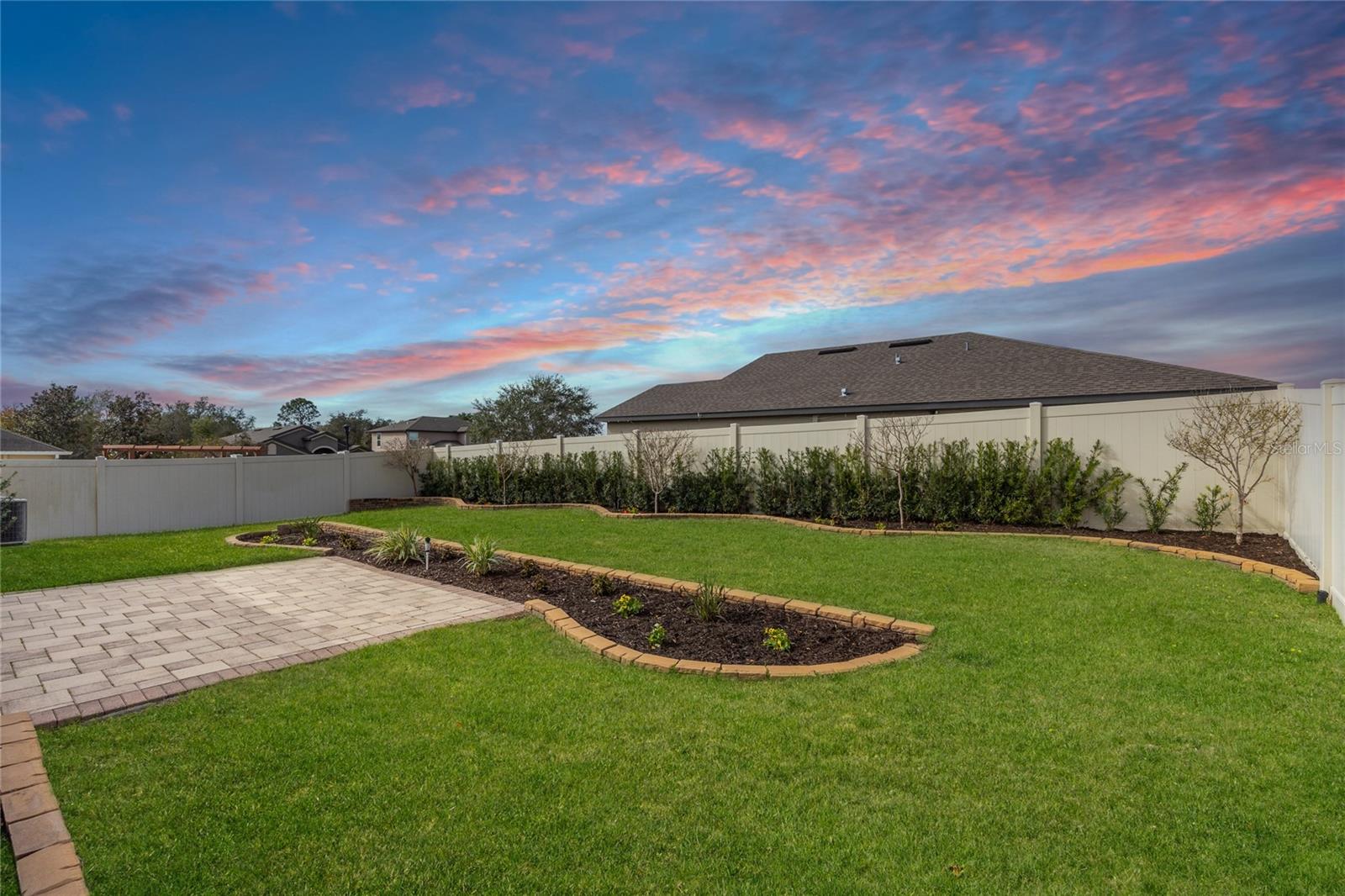 Back Of House / Yard