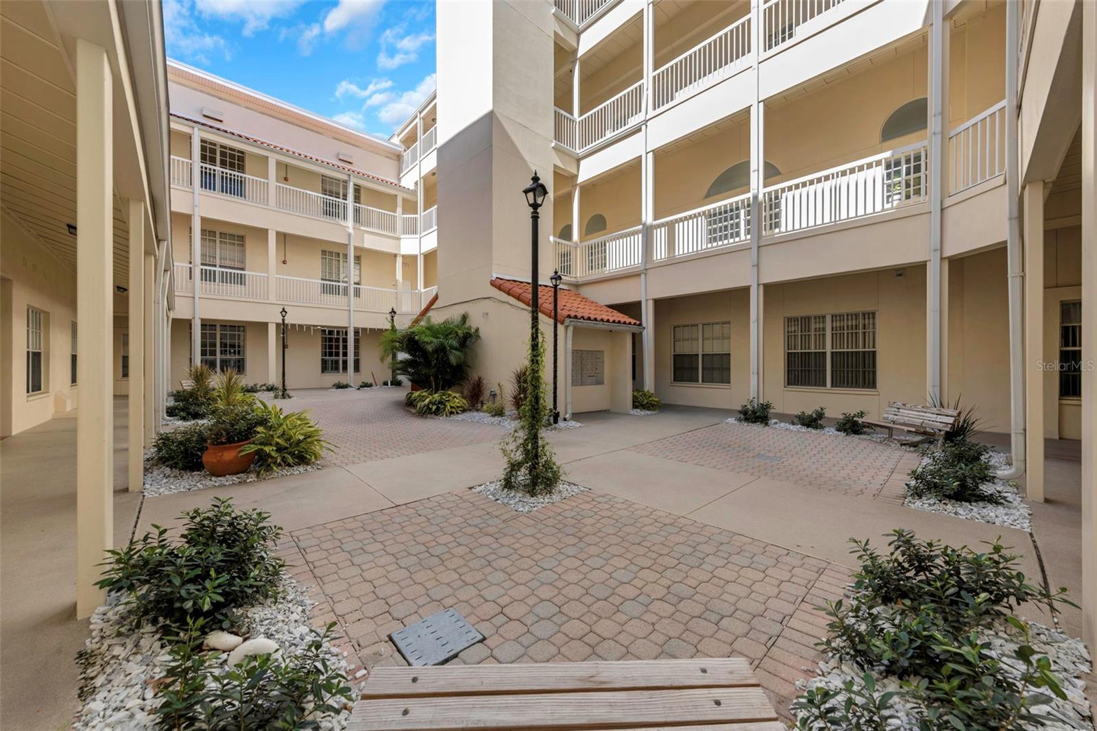 Beautiful Center Courtyard