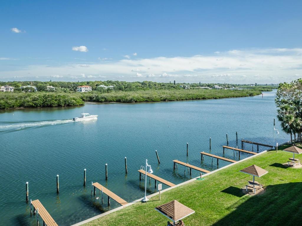 ... Waterfront Looking Right. Boat Slips Open To All Plus  Picnic Areas..