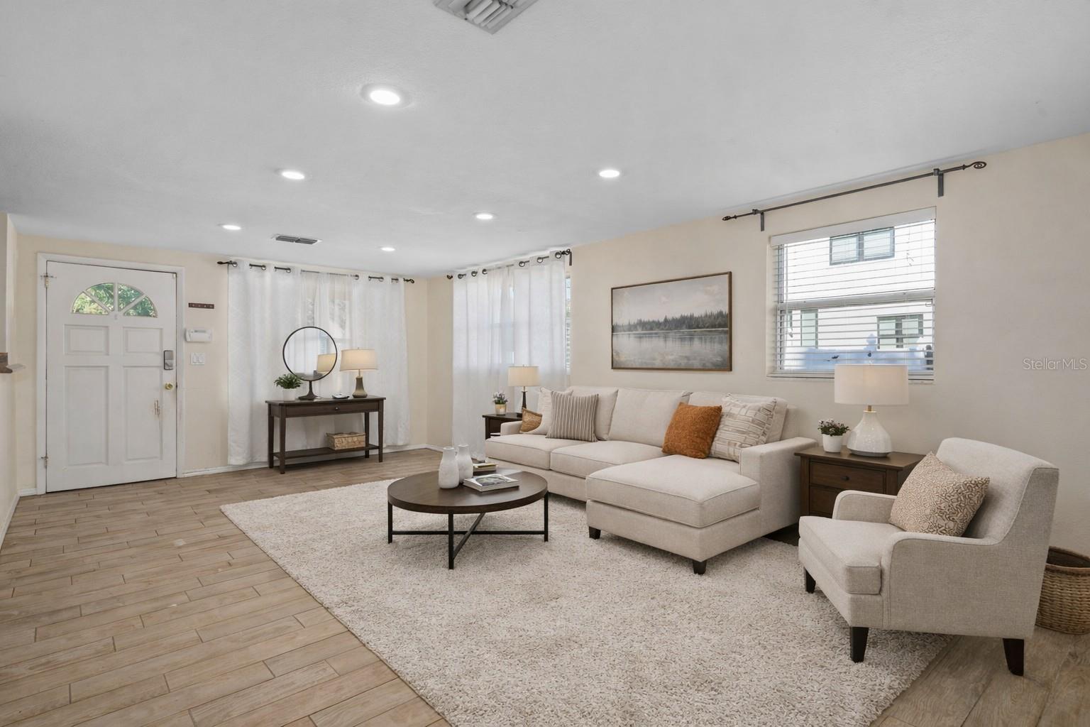 Virtual Picture Living Room