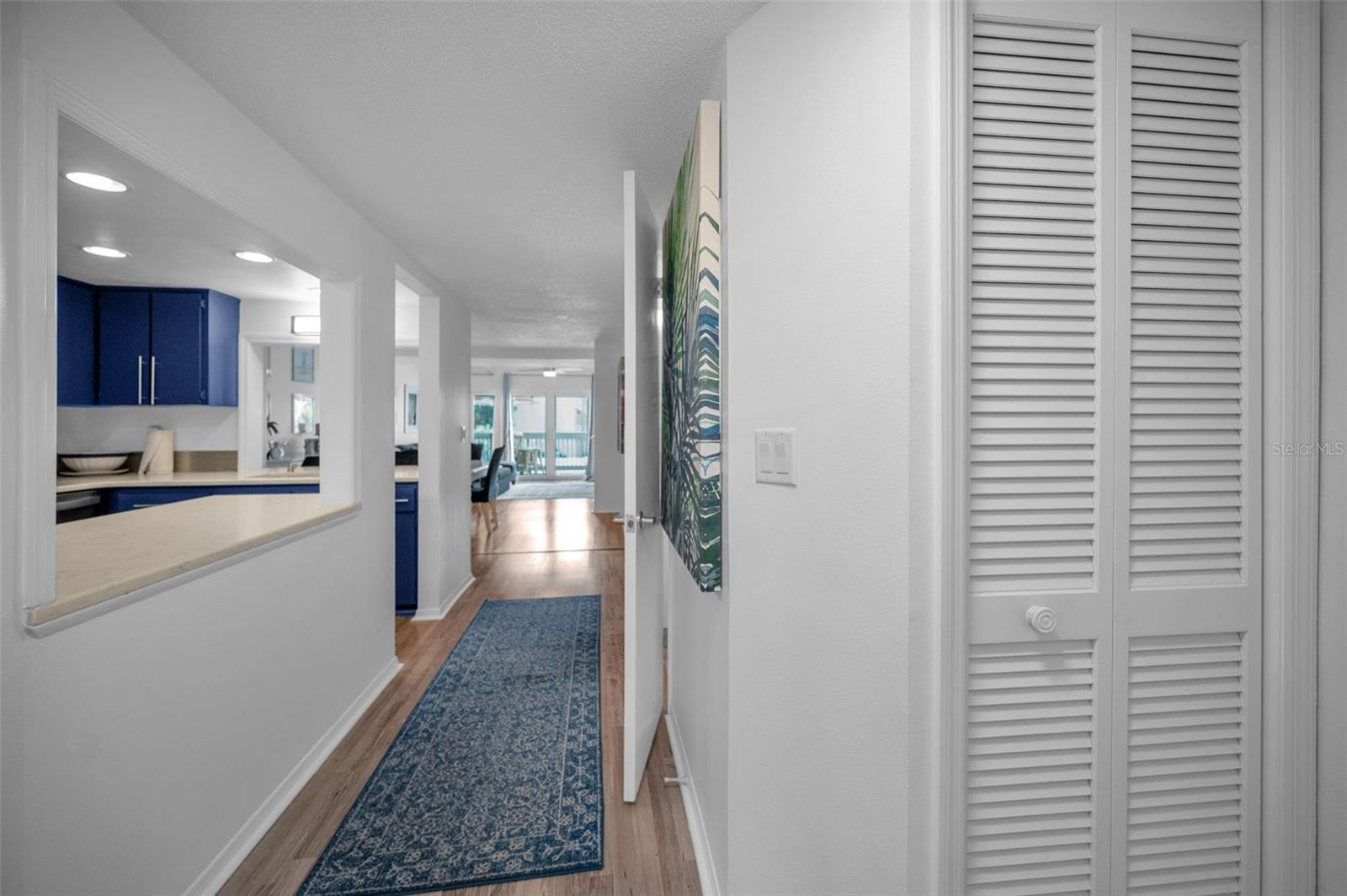 Foyer leading into the unit