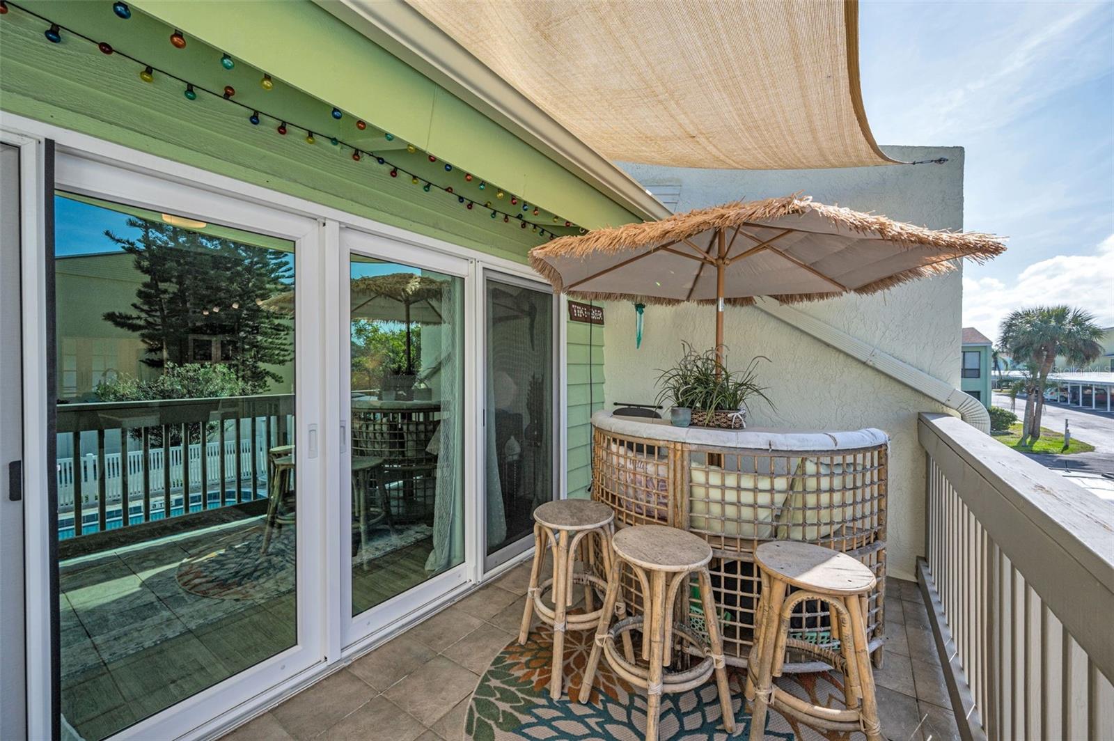 Relax and enjoy the beautiful sunshine!