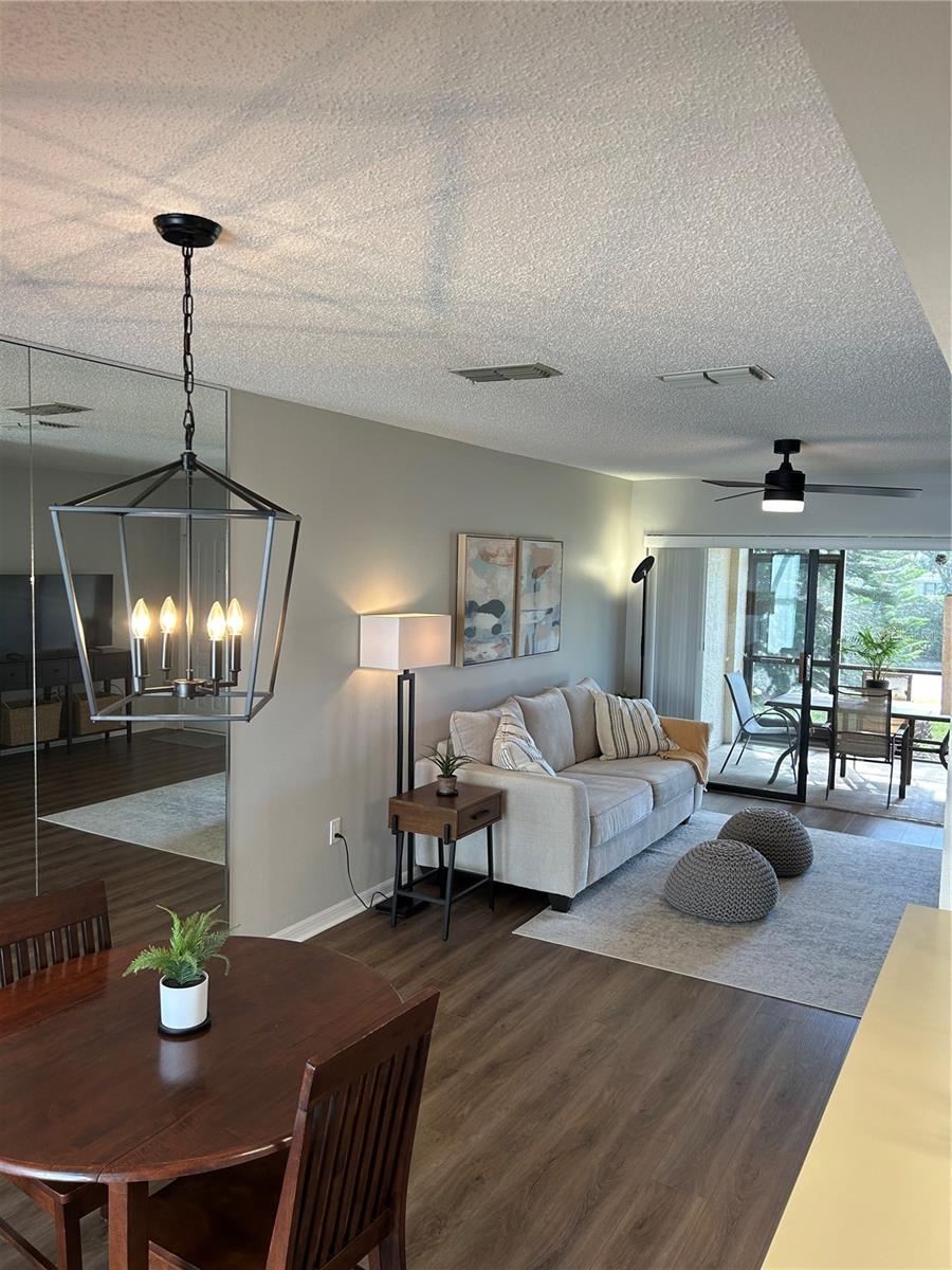 Dining Room Liveing Room Combonation