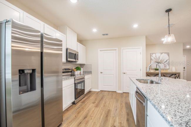 Model home - actual features may vary.