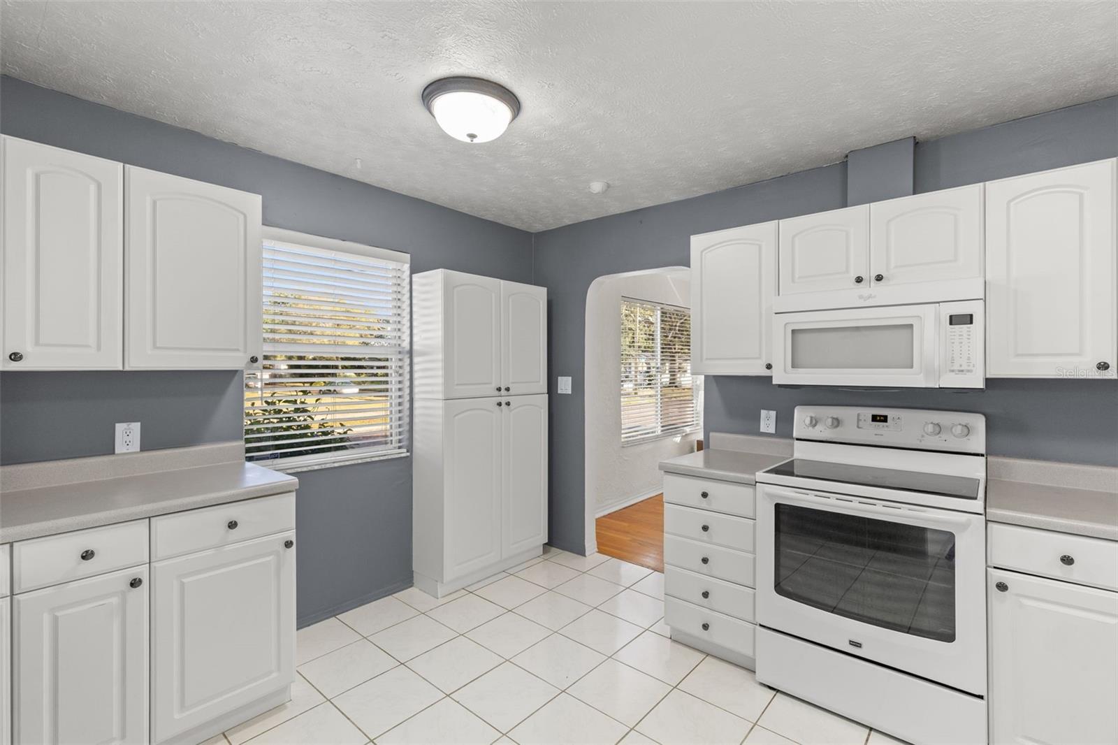 Spacious kitchen ideal for cooking and entertaining