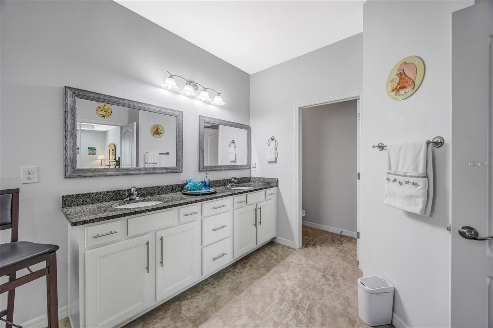 Primary Ensuite Bath