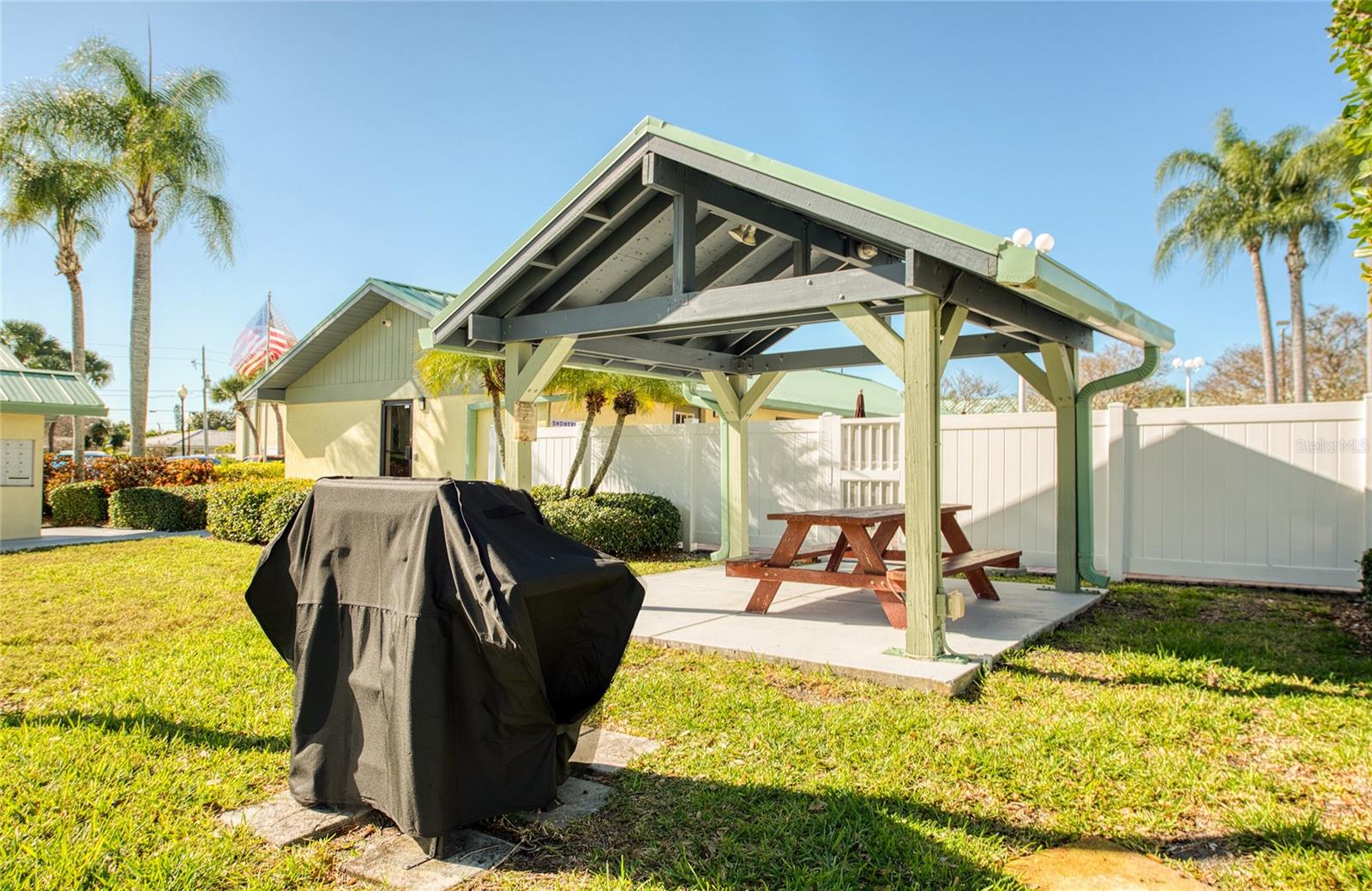 Community BBQ and Picnic Area