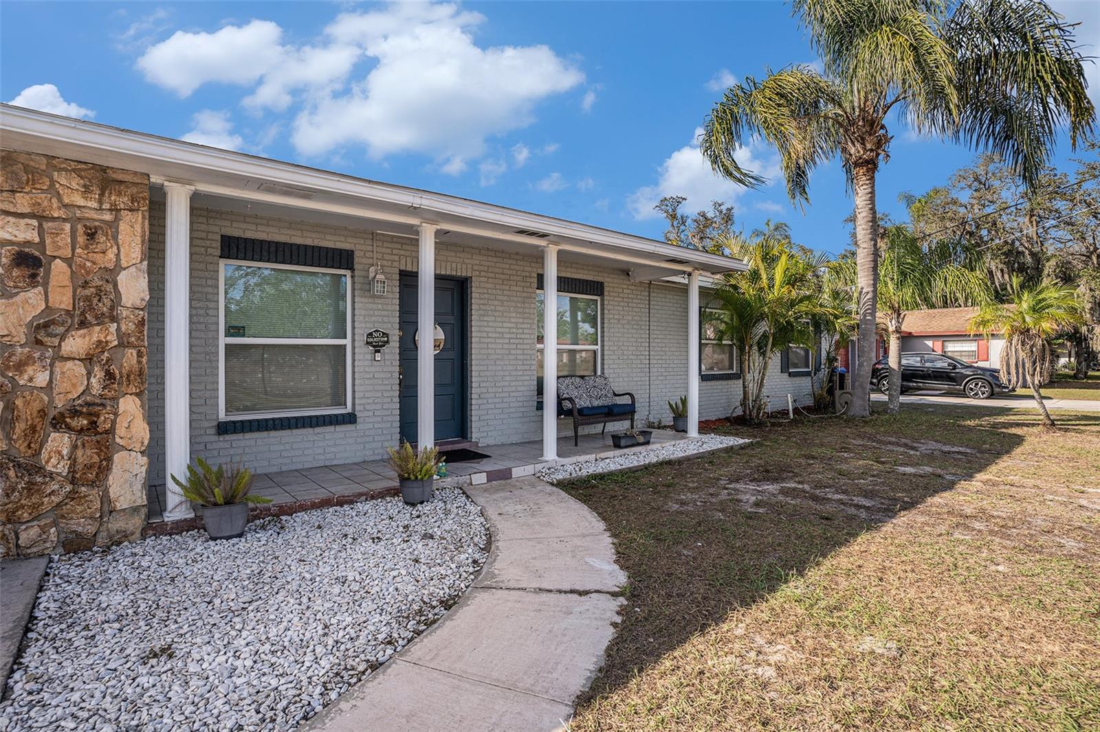 3515 S Kings Avenue, Brandon FL 33511