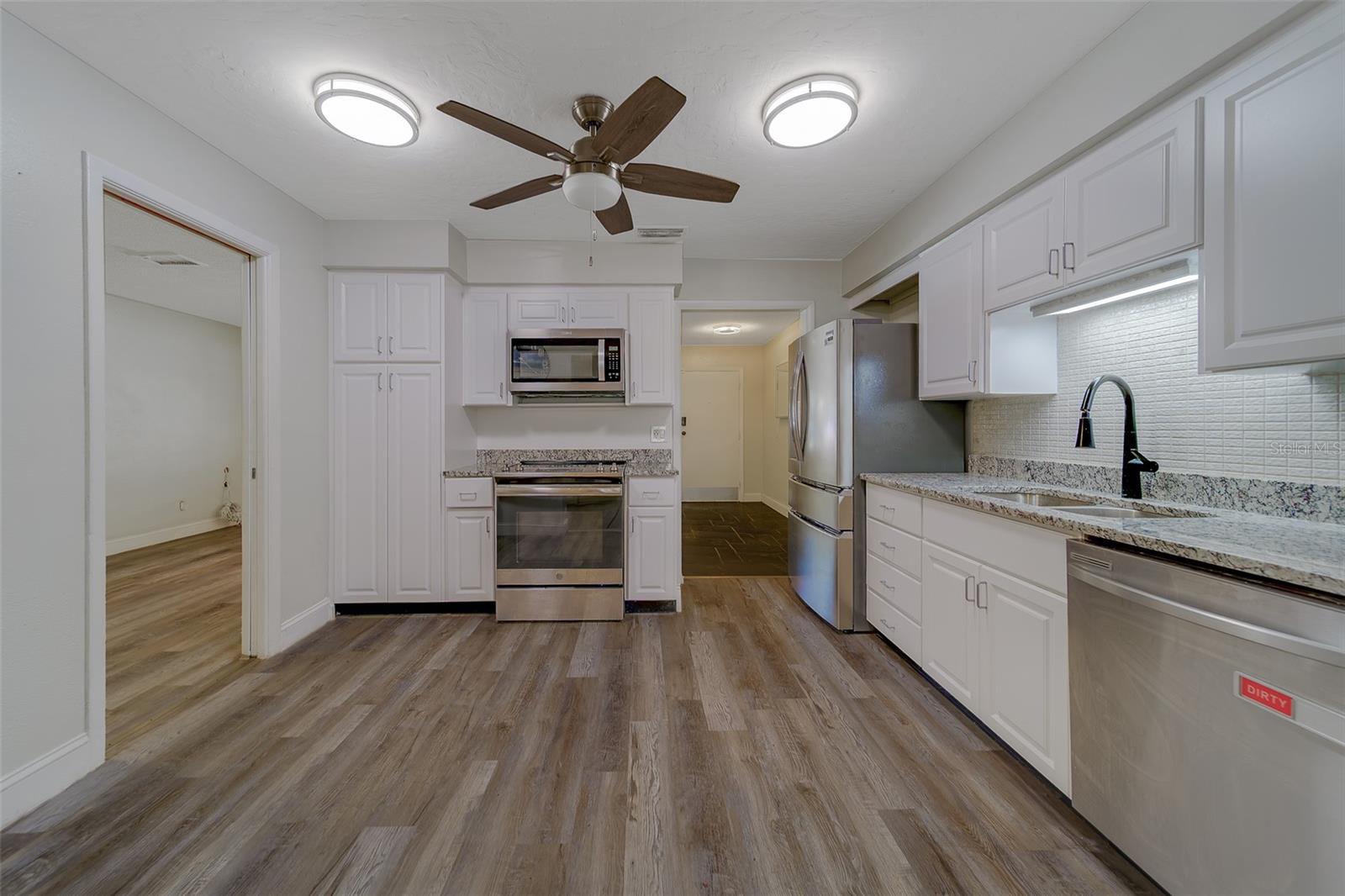 Kitchen has 2 entrances