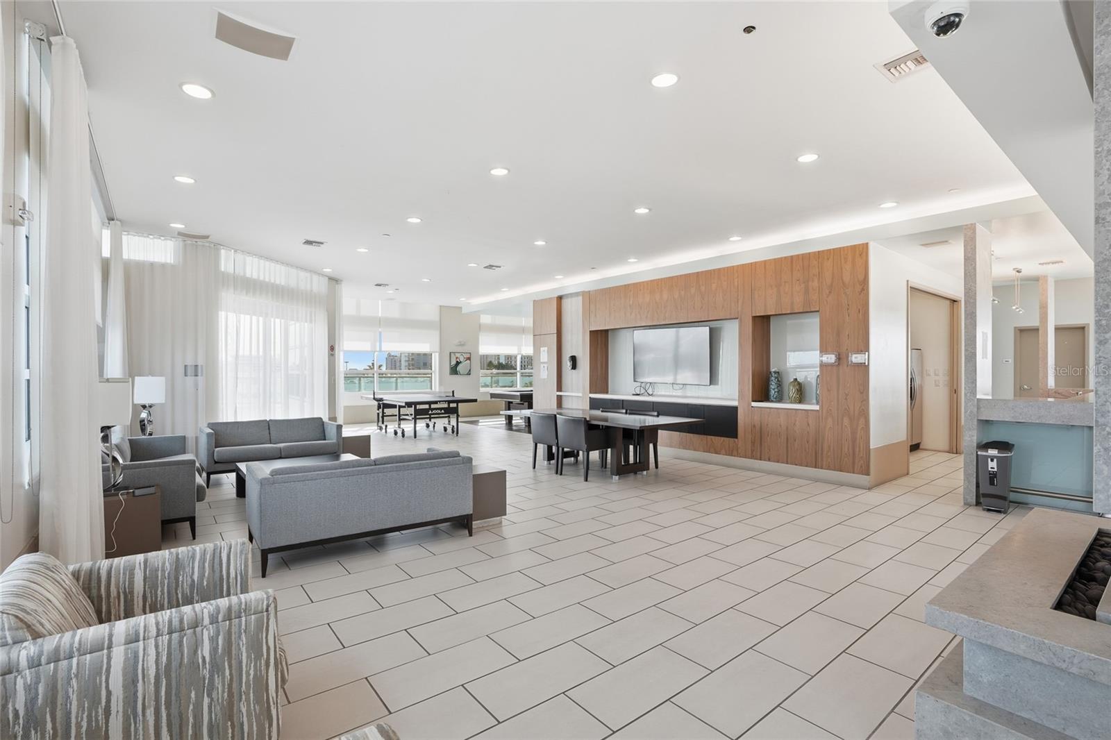 Community Room - 6th Floor