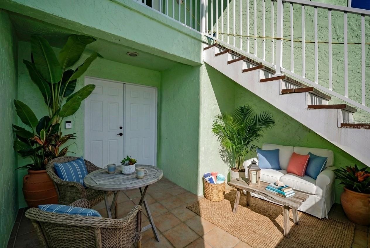 Virtually Staged Front Entry