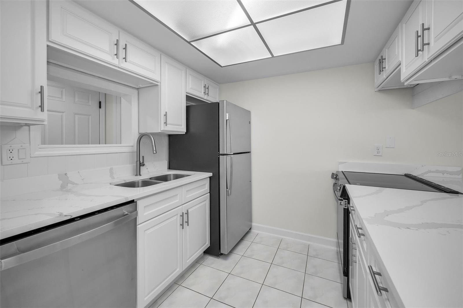 Fully Renovated Kitchen