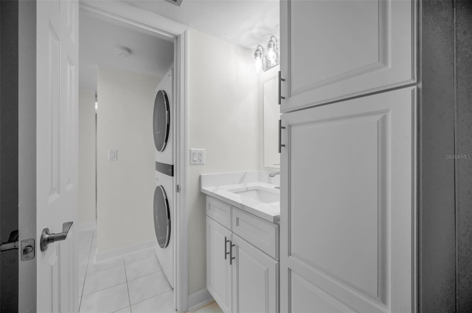 Full Bath with Washer & Dryer adjacent
