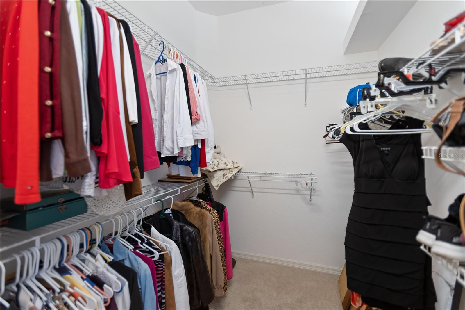 walk-in closet