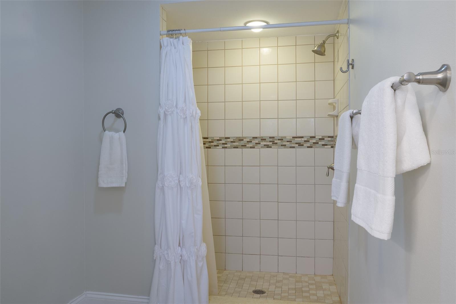 Beautiful Done, bathroom Shower