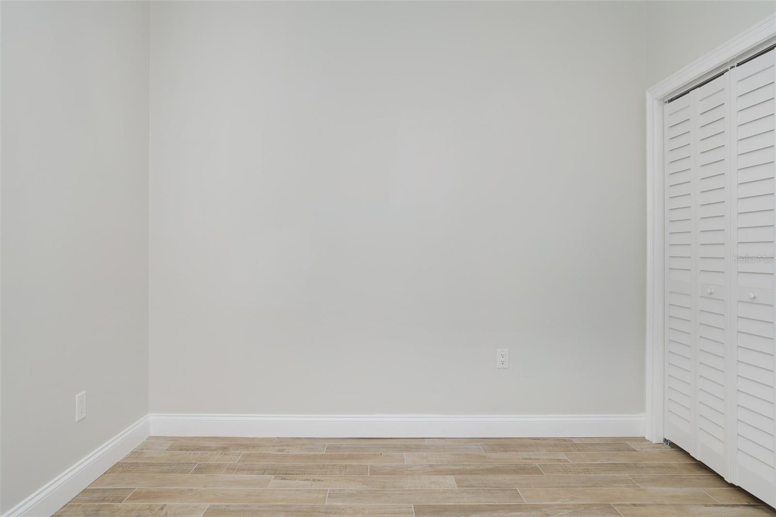 3/3 Bedroom with 6x2 Closet