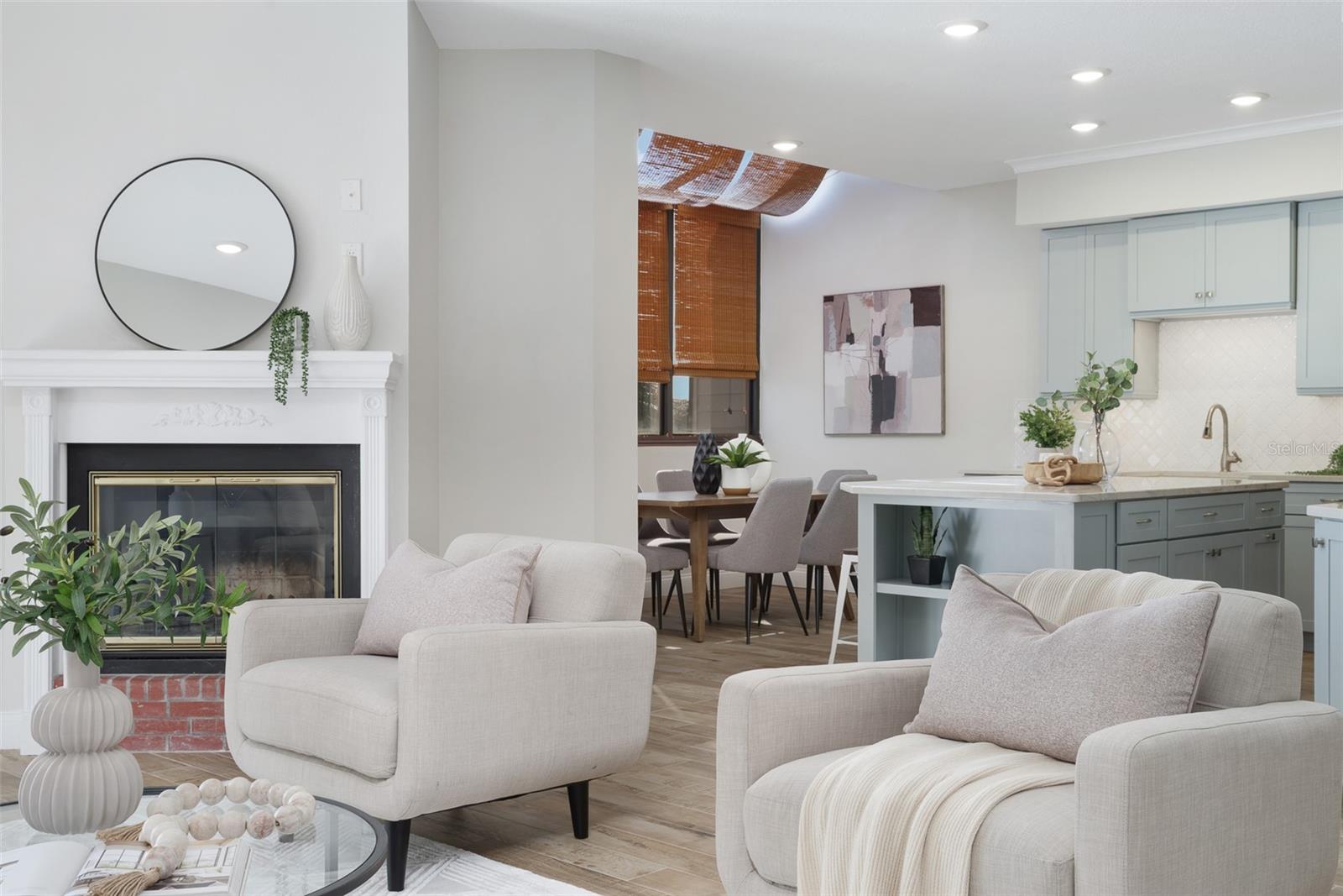 Living with Working Fire place