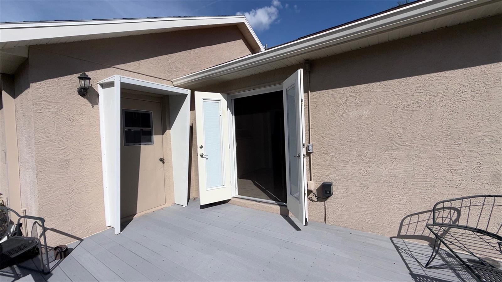 French Doors to Eat in Kitchen