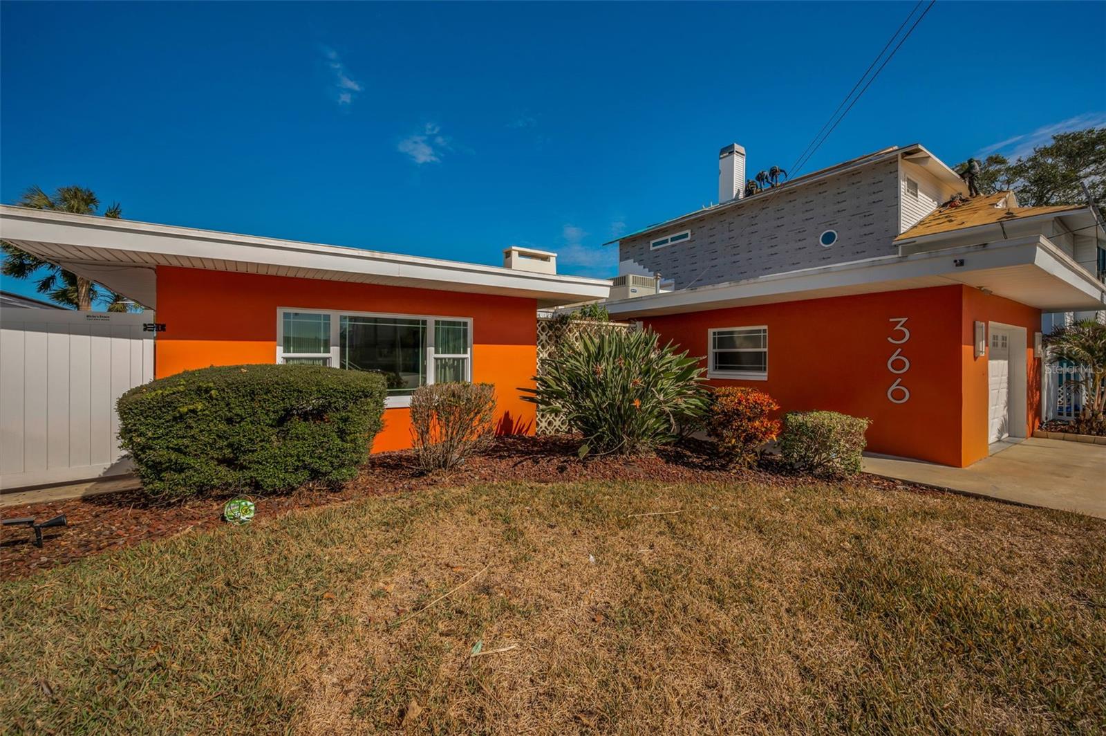 Wonderful Waterfront Opportunity!