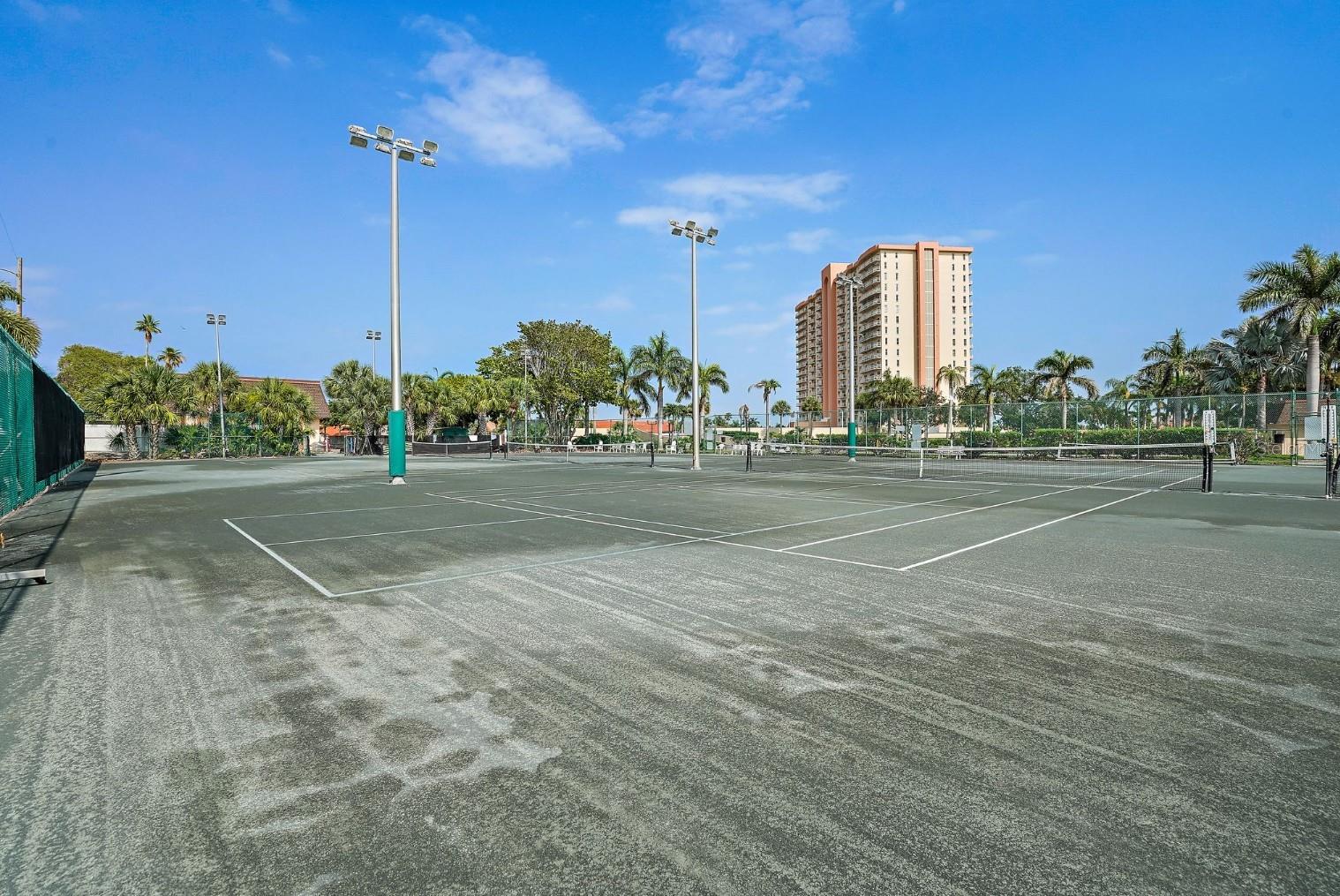 Clay tennis courts