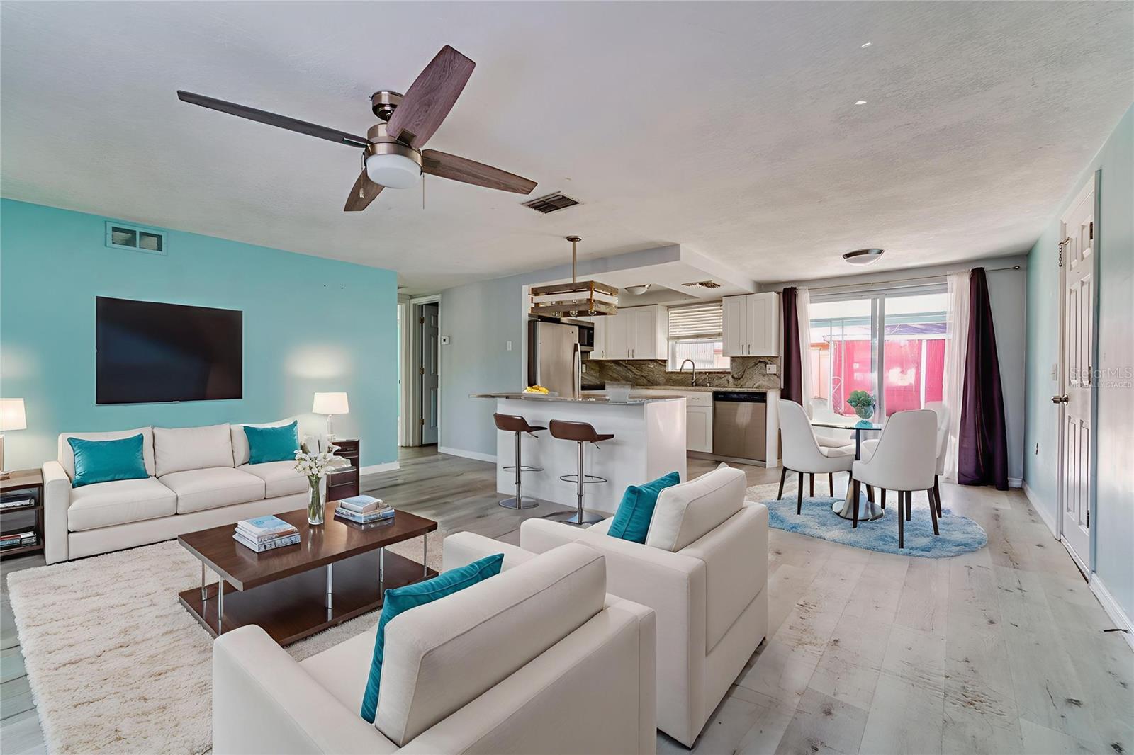 Living room virtually staged