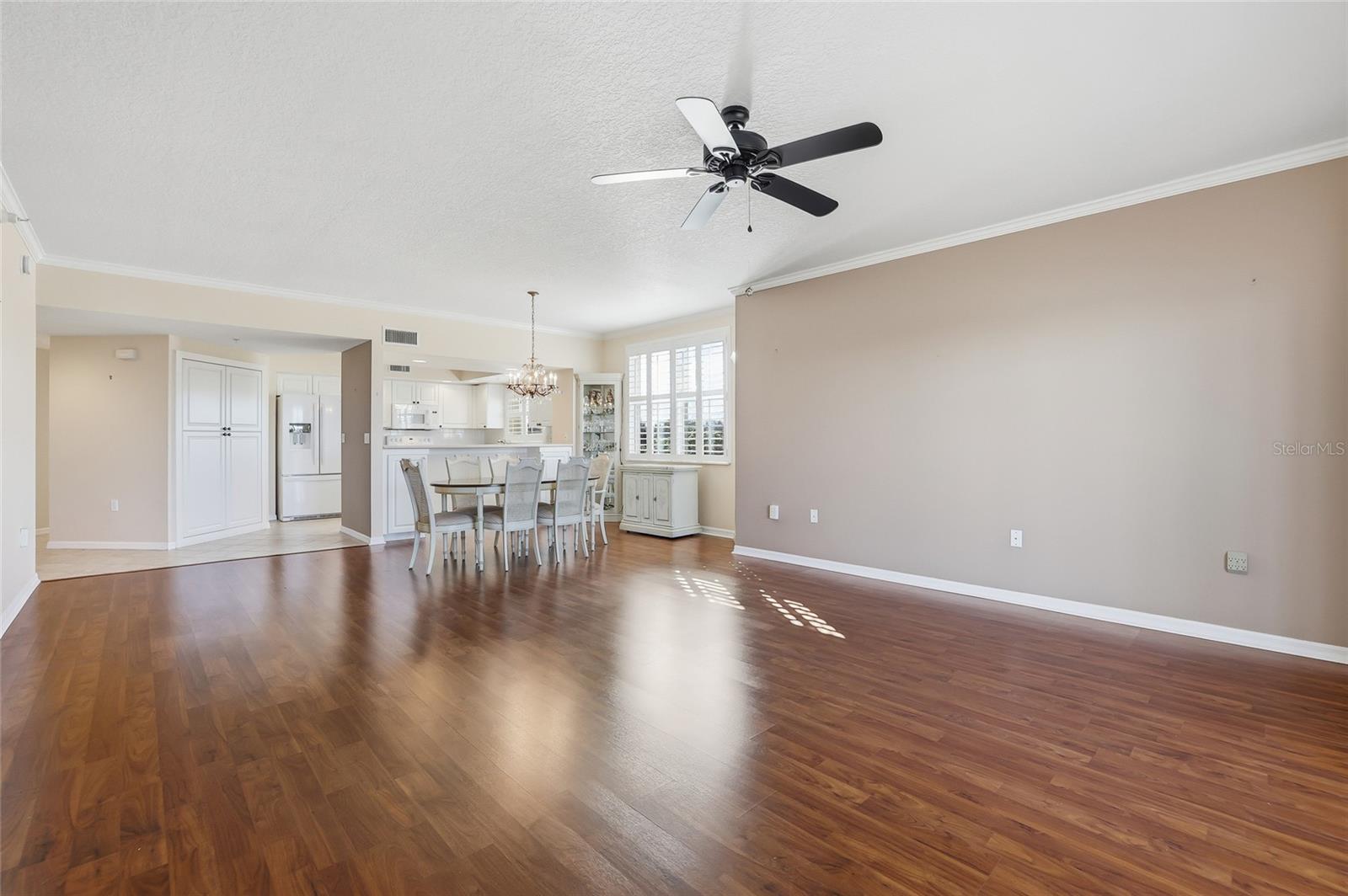 Primary bedroom - virtually staged