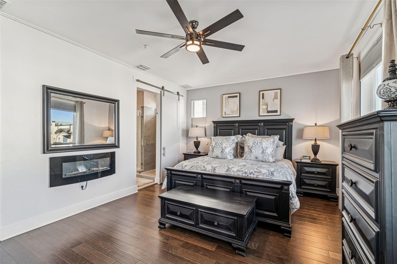 level 3 primary bedroom