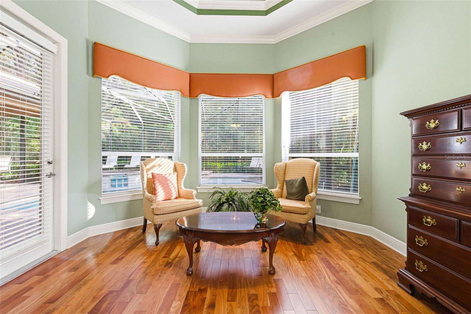 Sitting area in primary bedroom