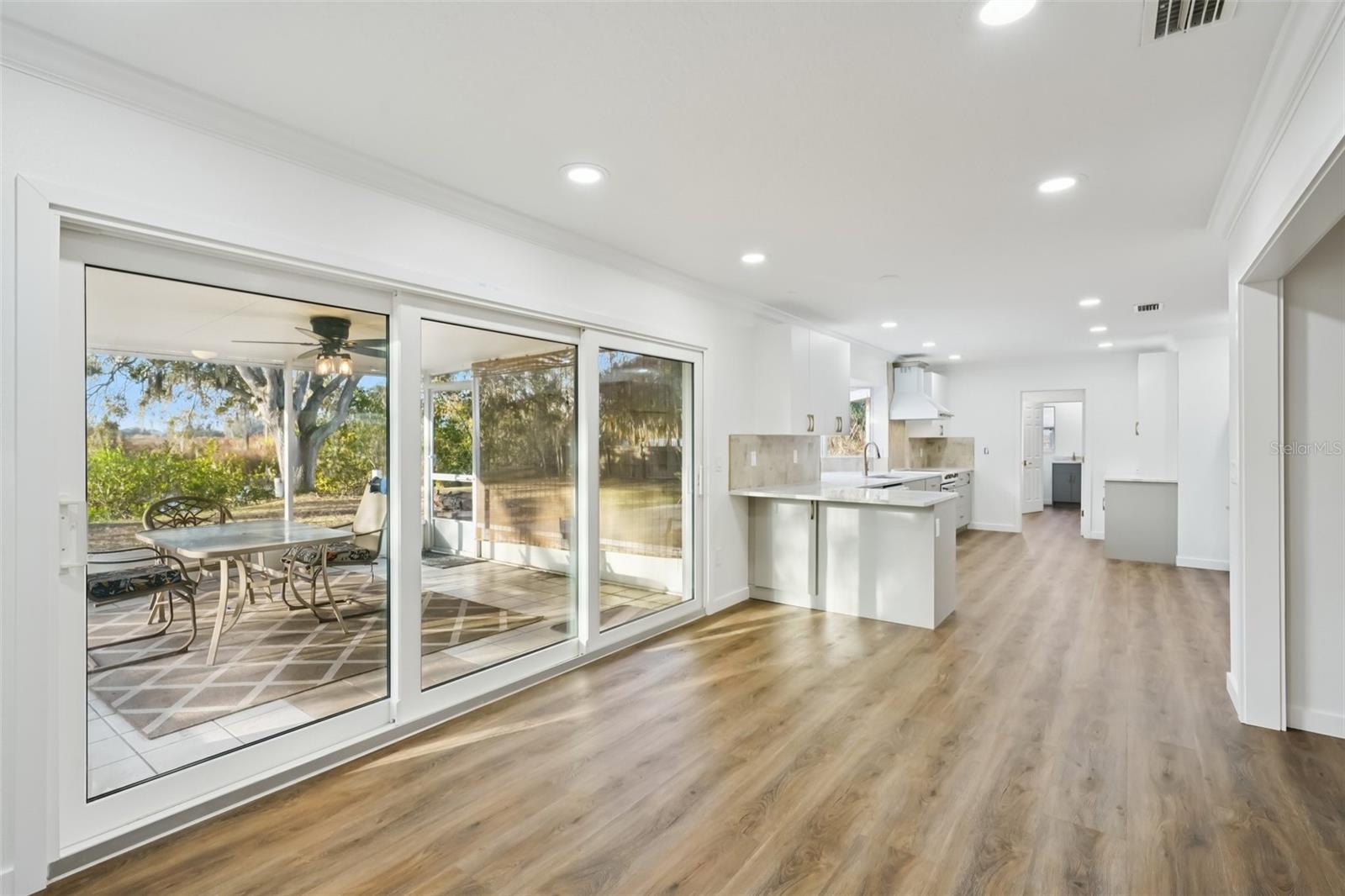 Dinette Area or Sitting Area