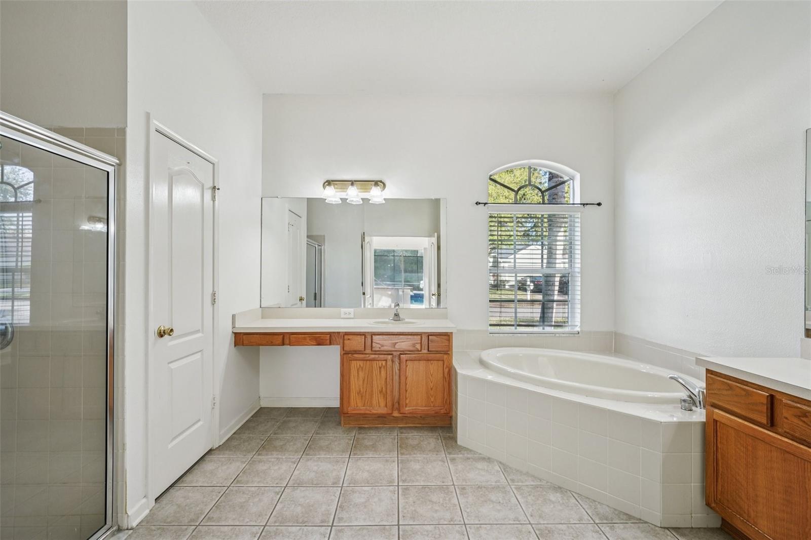 Primary En Suite Bathroom