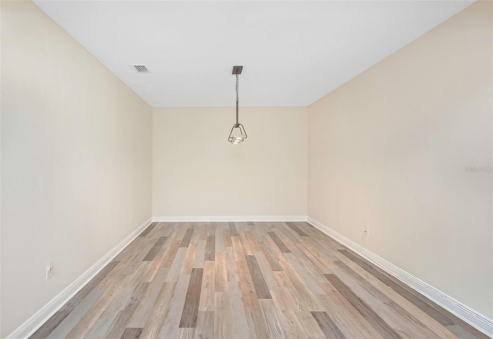 Formal Dining or Living Room