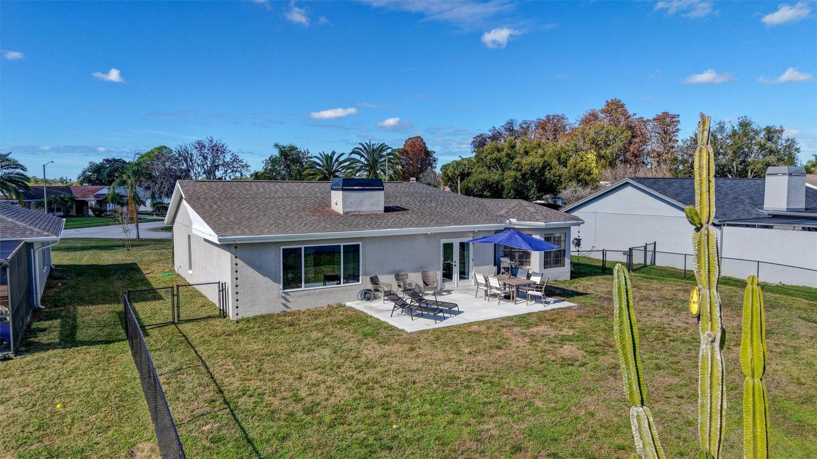 Enjoy the huge backyard!