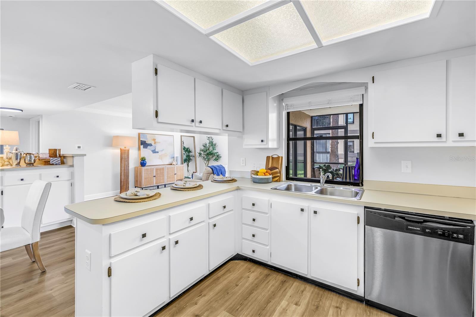 Cabinets for all your Kitchen Needs