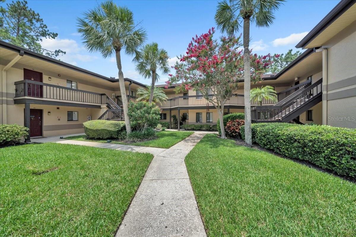 2681 Sabal Springs Cir F-101