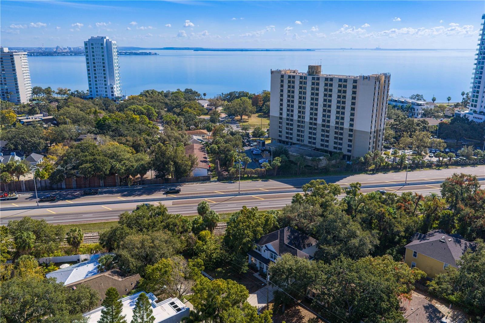 Located in one of South Tampa’s most walkable neighborhoods, this home offers easy access to iconic Bayshore Boulevard, local parks, and the restaurants and shops along MacDill Avenue. Downtown Tampa is just 10 minutes away, and Tampa International Airport is a quick 12-minute drive.
