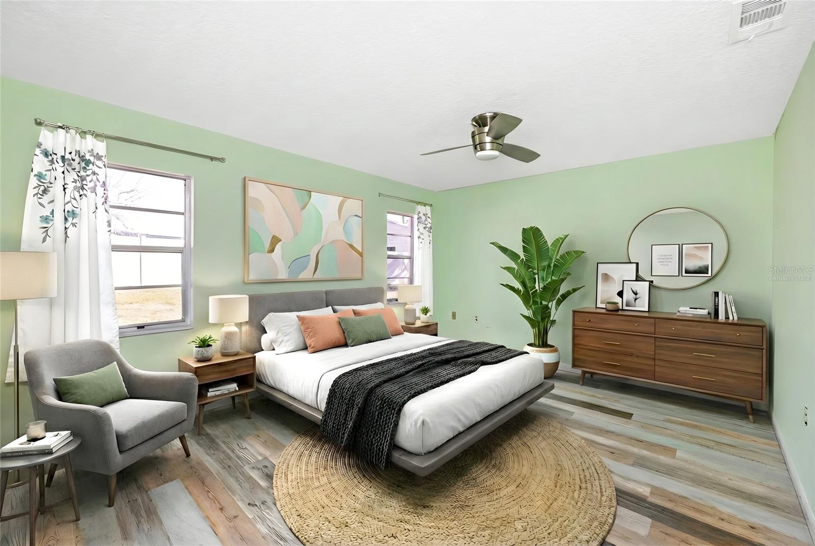 Main bedroom virtually staged